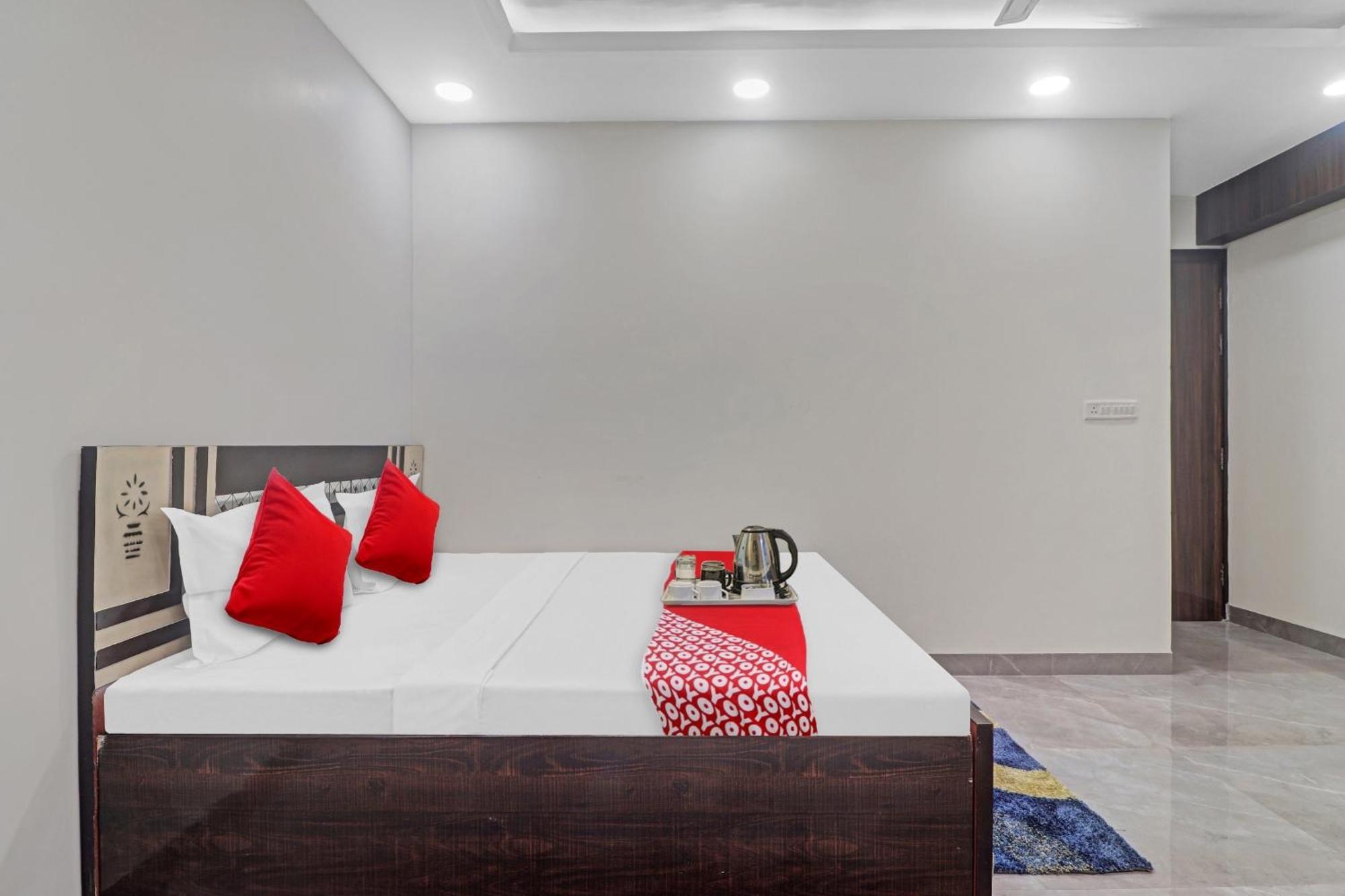 Hotel O Amazing Guest House 新德里 外观 照片