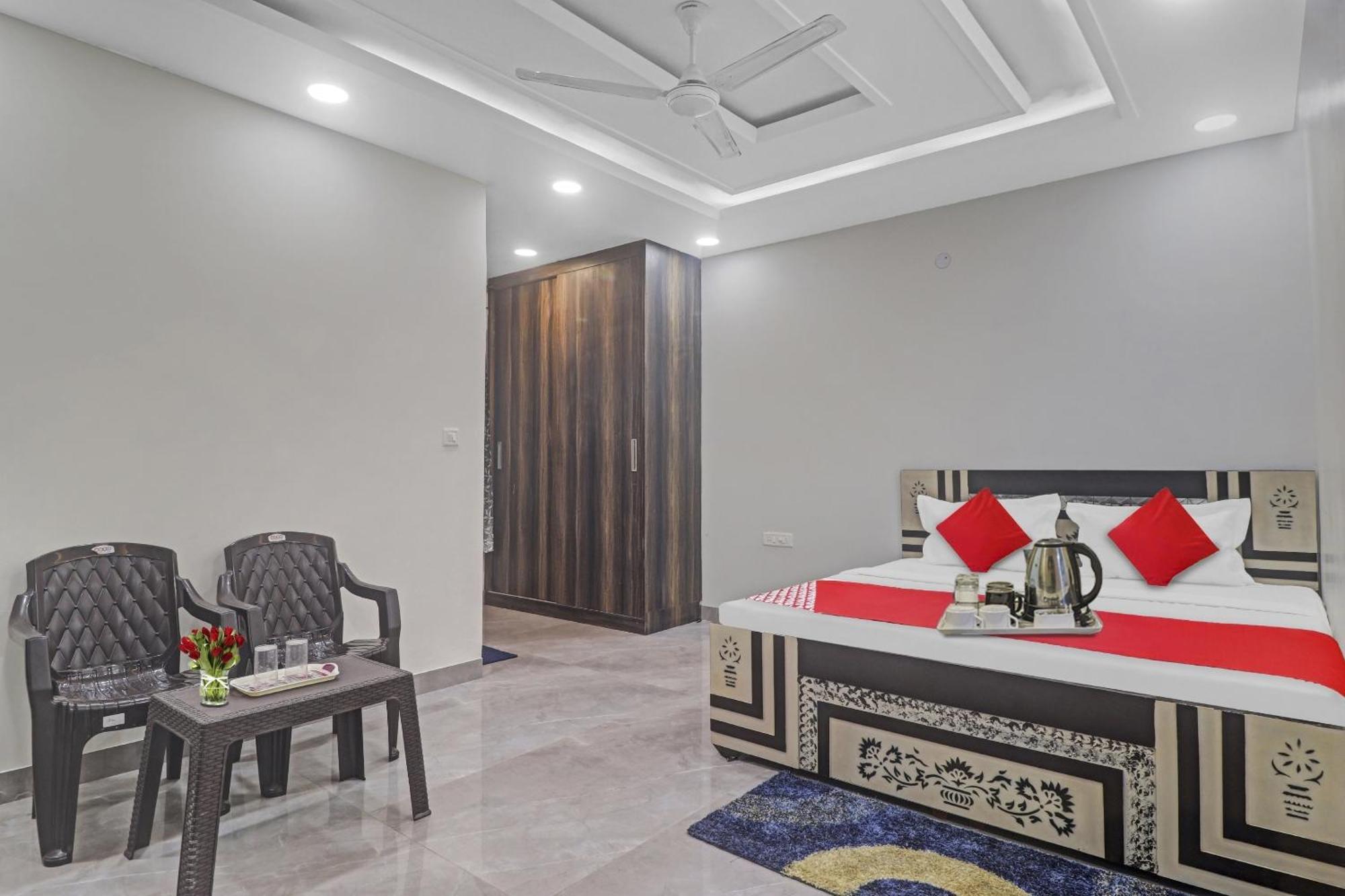 Hotel O Amazing Guest House 新德里 外观 照片