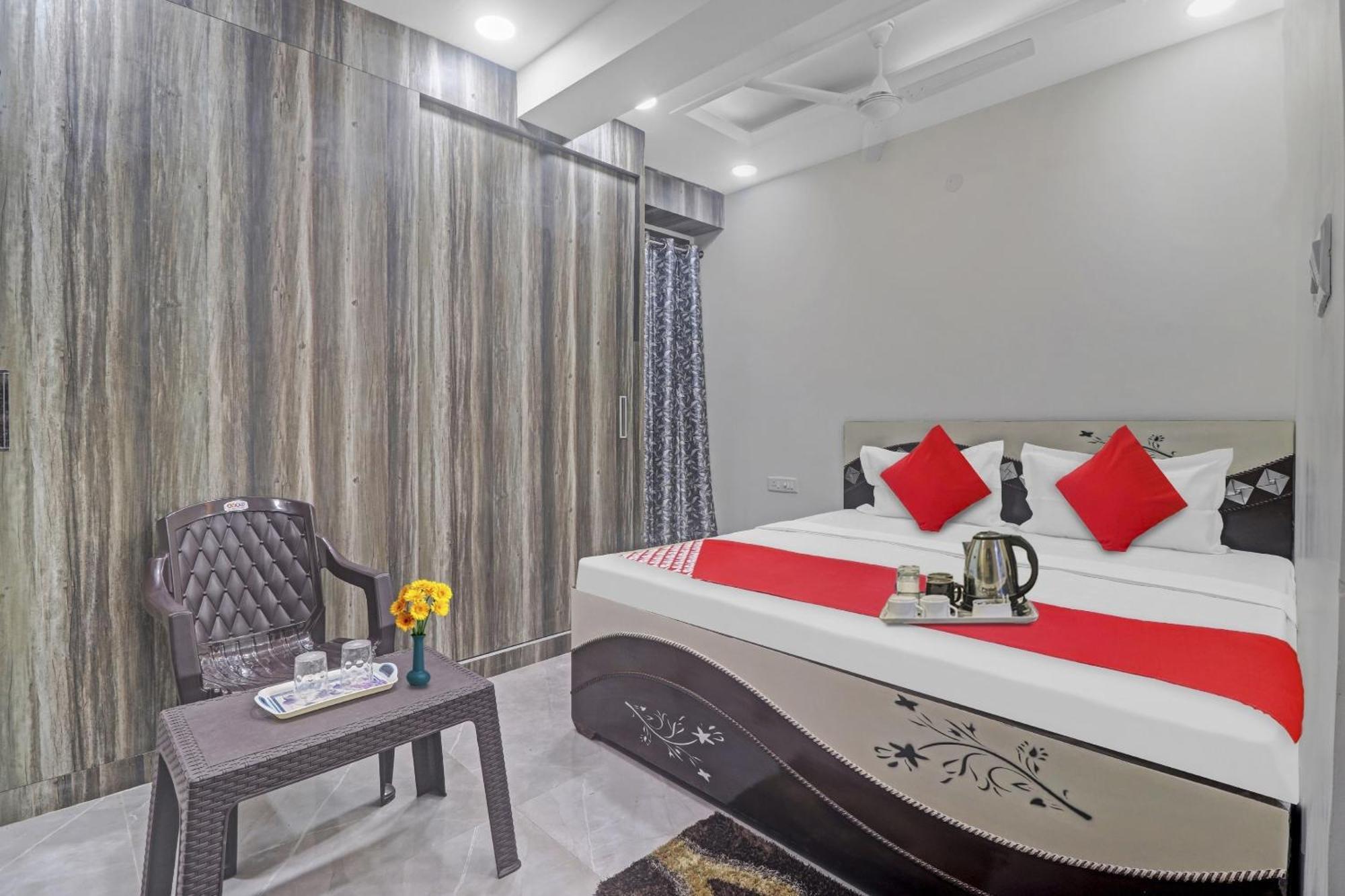 Hotel O Amazing Guest House 新德里 外观 照片