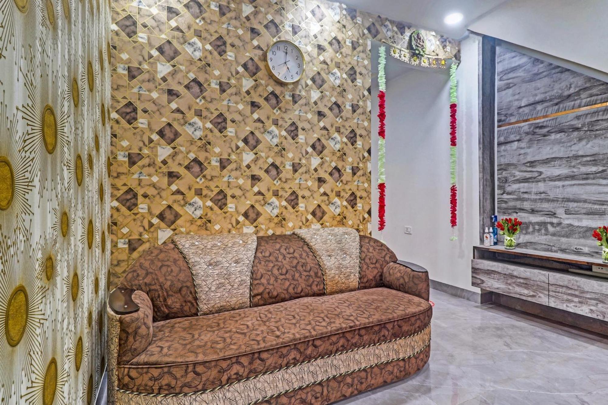 Hotel O Amazing Guest House 新德里 外观 照片